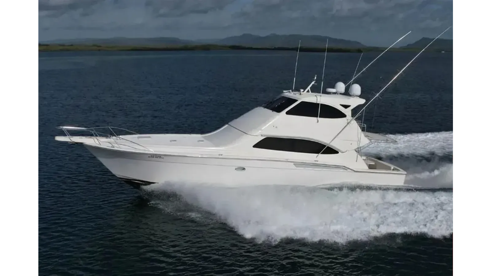 Купить яхту 2005 Bertram 630 Convertible 63 в Shestakov Yacht Sales