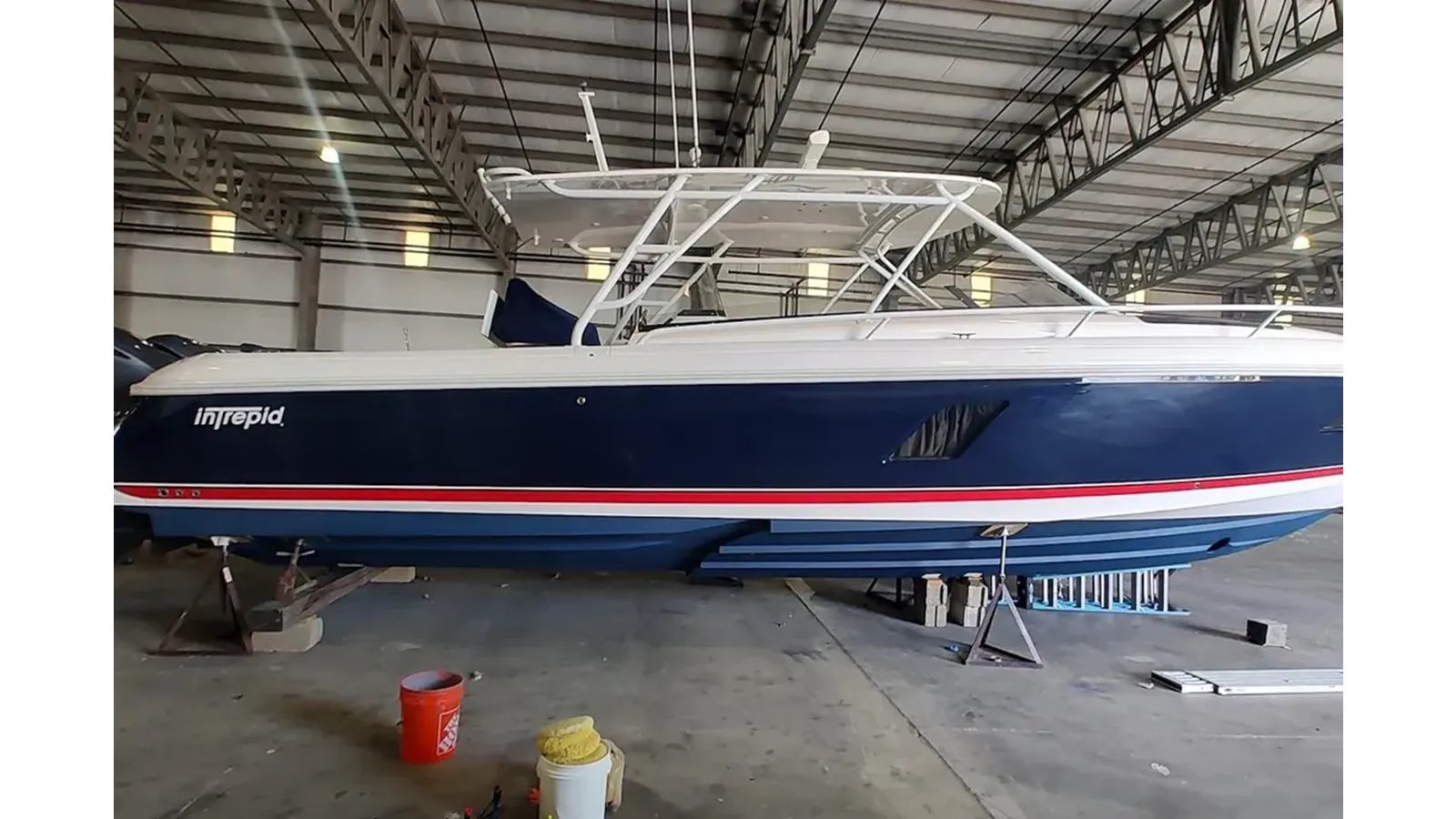 Buy a 2012 Intrepid 400 Cuddy 2012 at Shestakov Yacht Sales