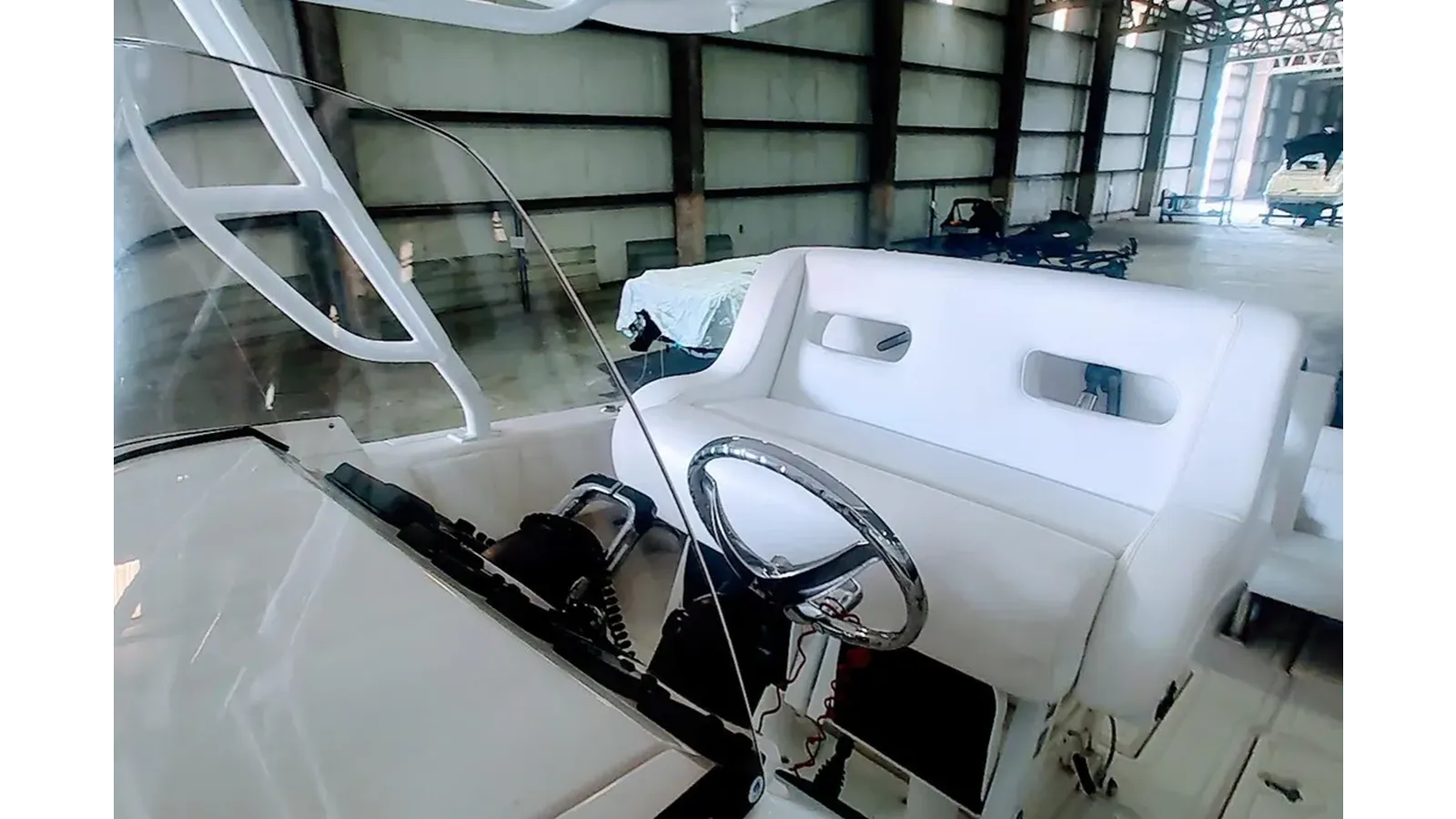 Buy a yacht 2012 Intrepid 400 Cuddy - Intrepid