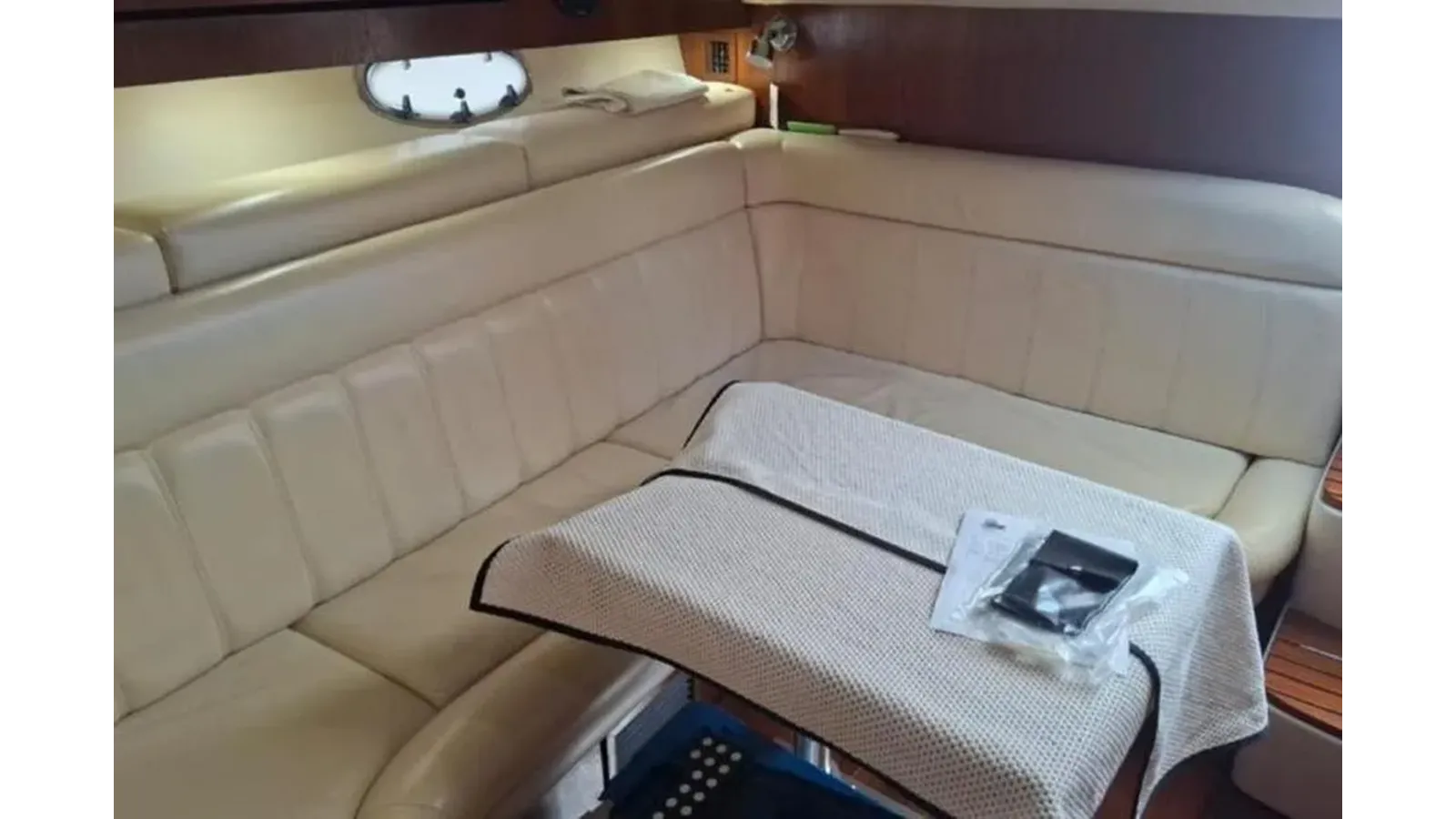 the best price on 2005 Tiara Yachts 3800 Open 2005