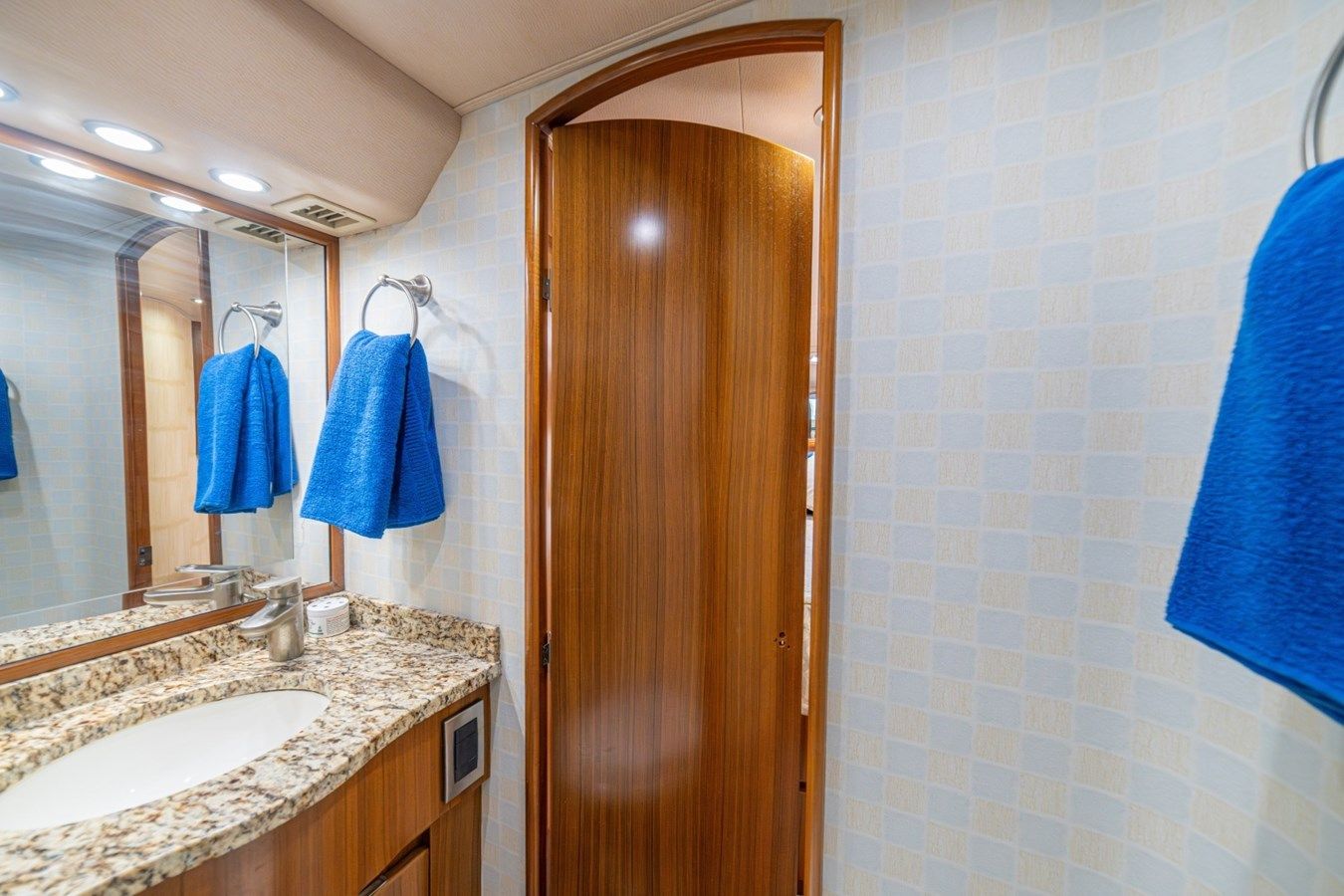 Buy a CONTANGO 60 at Shestakov Yacht Sales