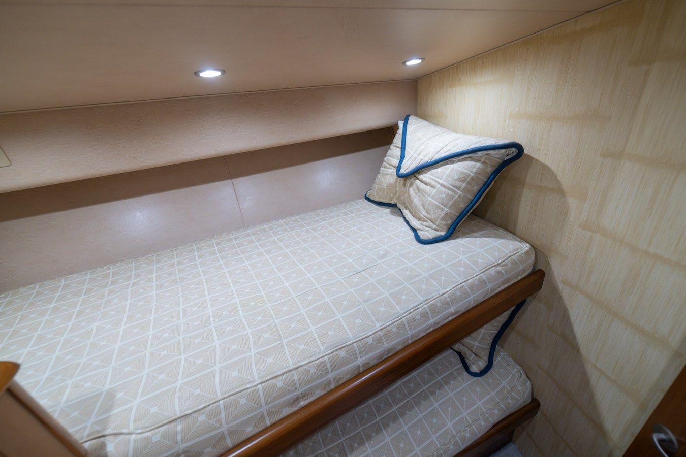 Buy a yacht CONTANGO - VIKING