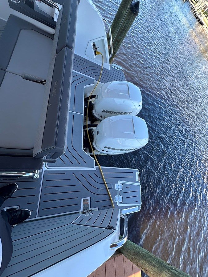 Galeon 325 gto 32 price