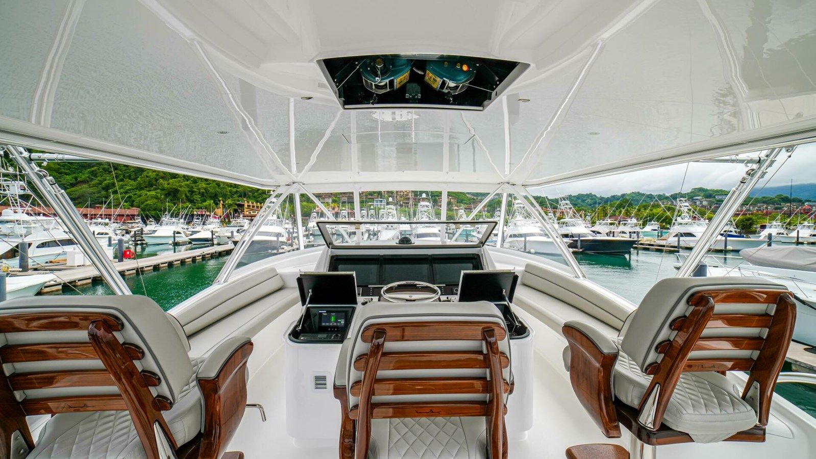 Buy a FREE SPOOL 72 at Shestakov Yacht Sales