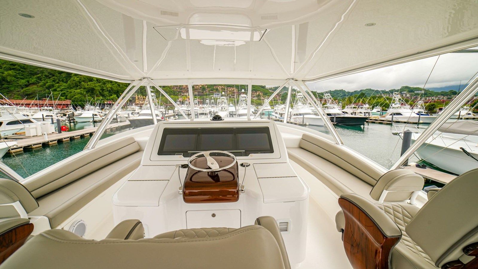 best yacht sales deals FREE SPOOL 72