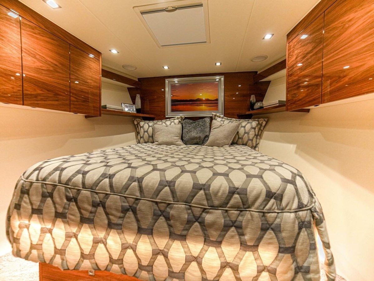 Buy a FREE SPOOL 2023 at Shestakov Yacht Sales