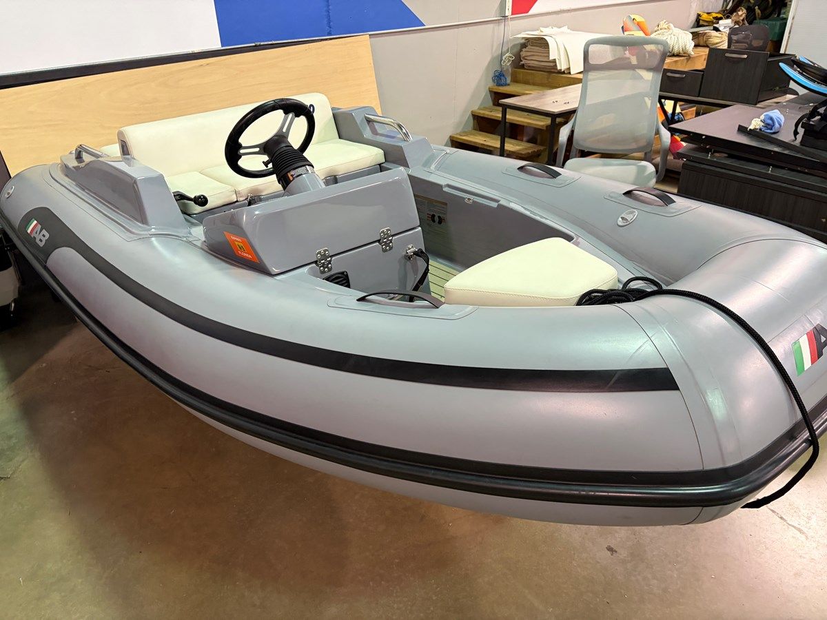 Buy a ABJET 11 at Shestakov Yacht Sales