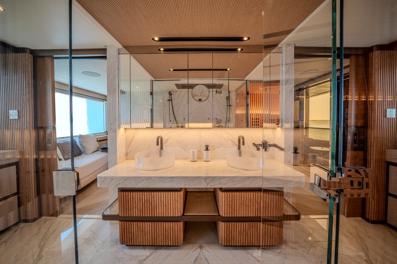 MAJESTY 145 yacht sale