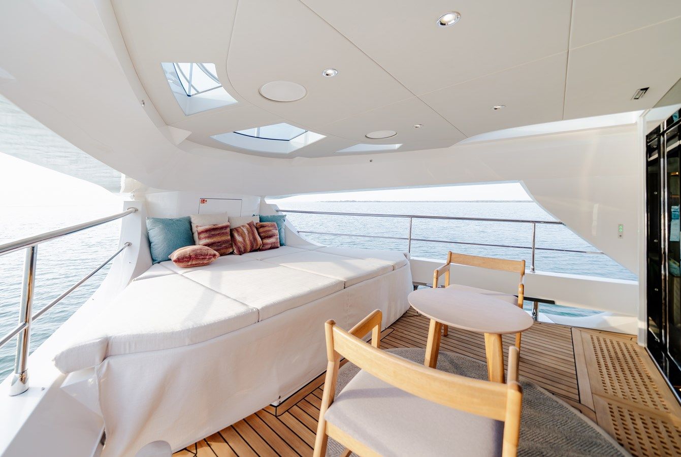 best yacht sales deals MAJESTY 100 TERRACE - Majesty Yachts