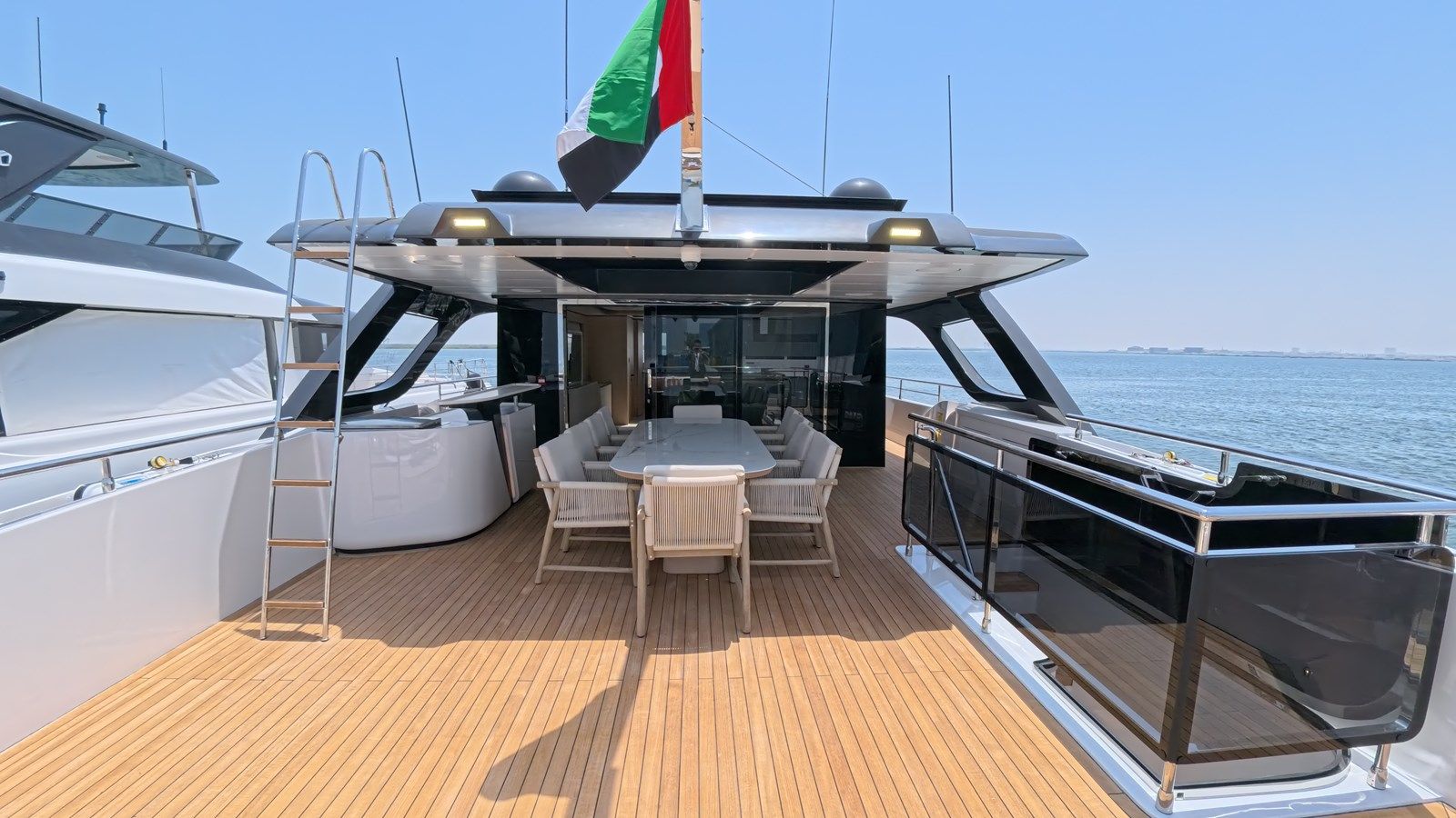 MAJESTY 100 TERRACE 2027 price