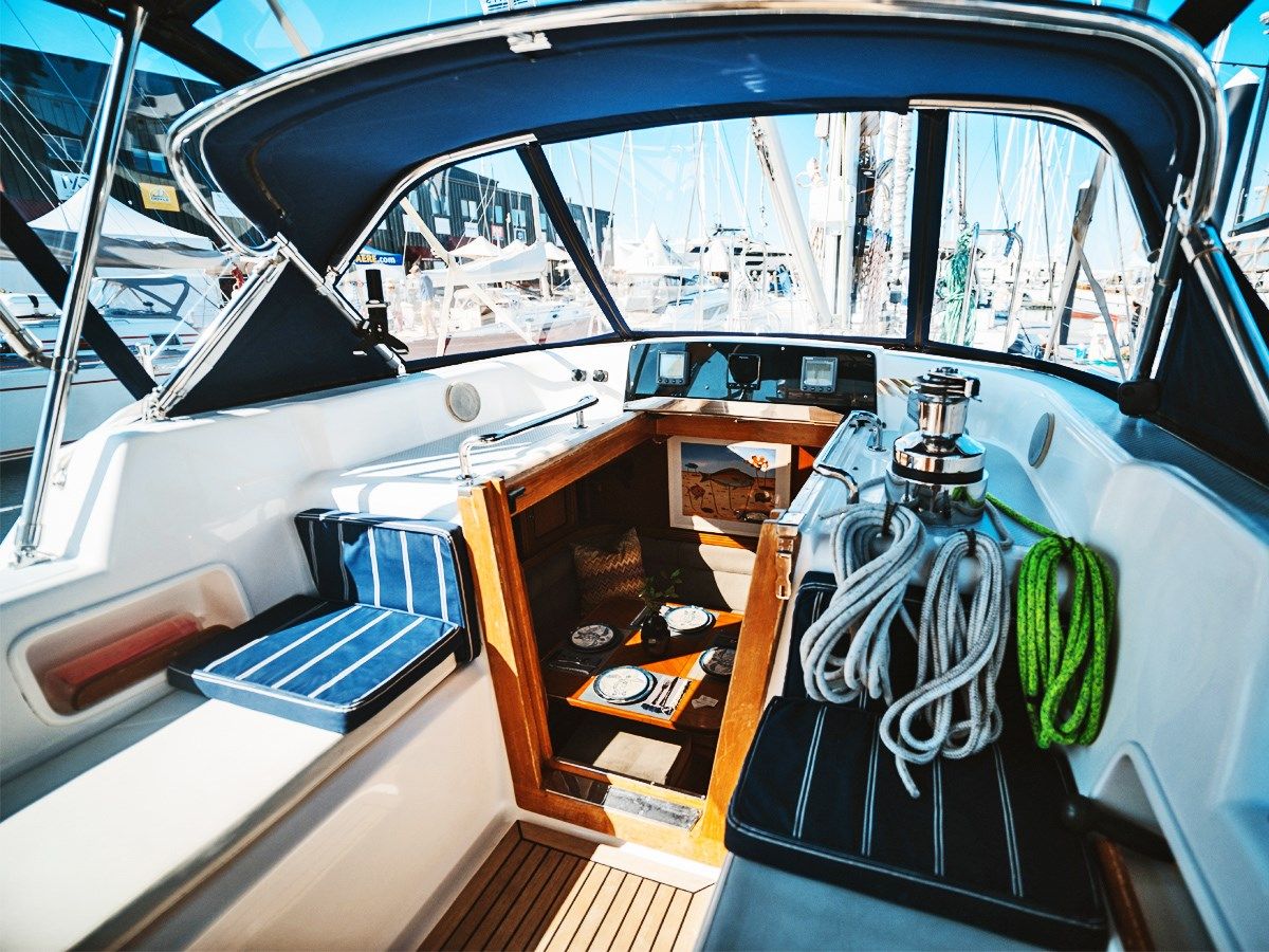 Buy a FREE RANGE 54 at Shestakov Yacht Sales
