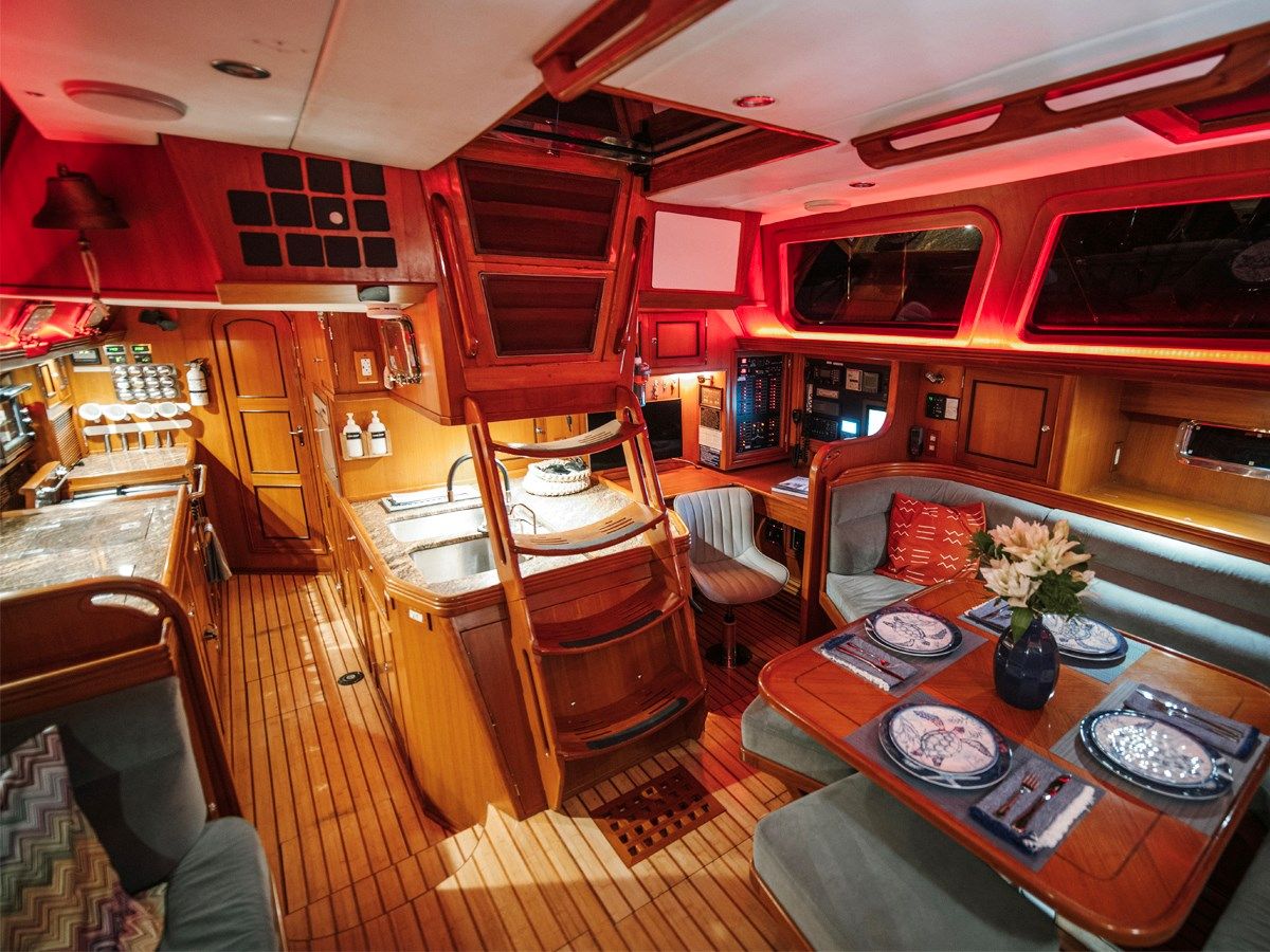 FREE RANGE yacht sale