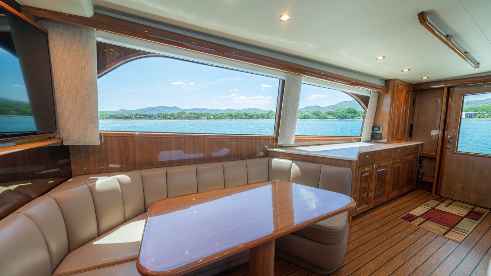 Buy a HONEY GIRL 61 CONVERTIBLE at Shestakov Yacht Sales