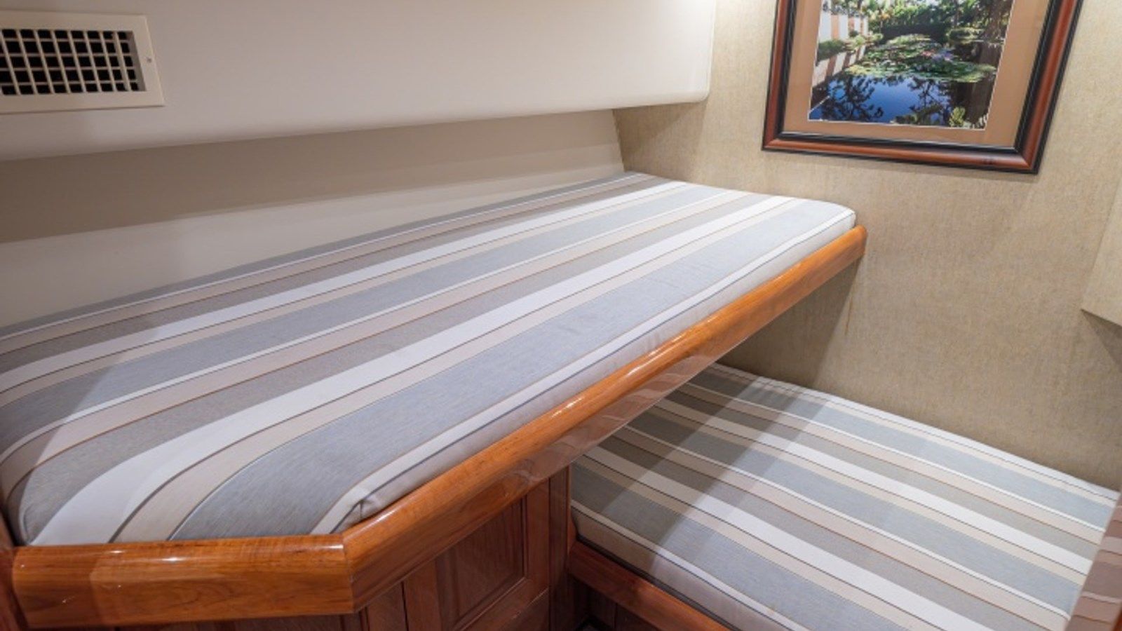 best yacht sales deals HONEY GIRL 2005