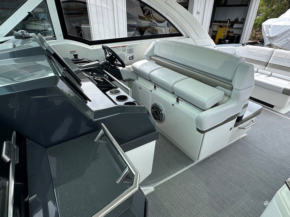 Buy a yacht Formula 380 SSC OB 380 SSC OB