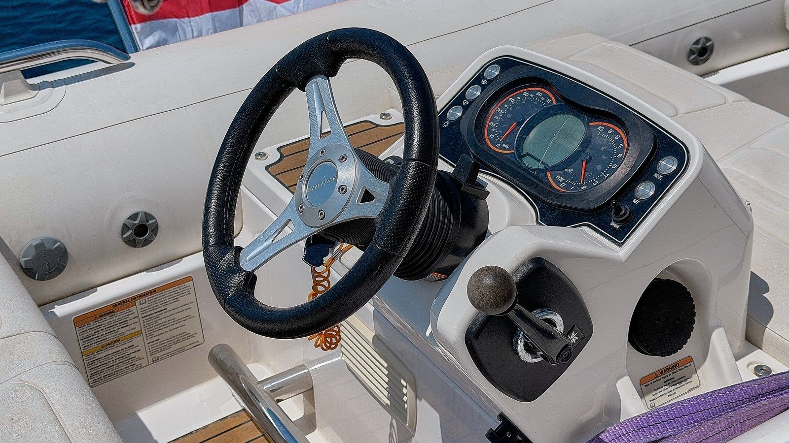 the best price on GANS - Ferretti Yachts
