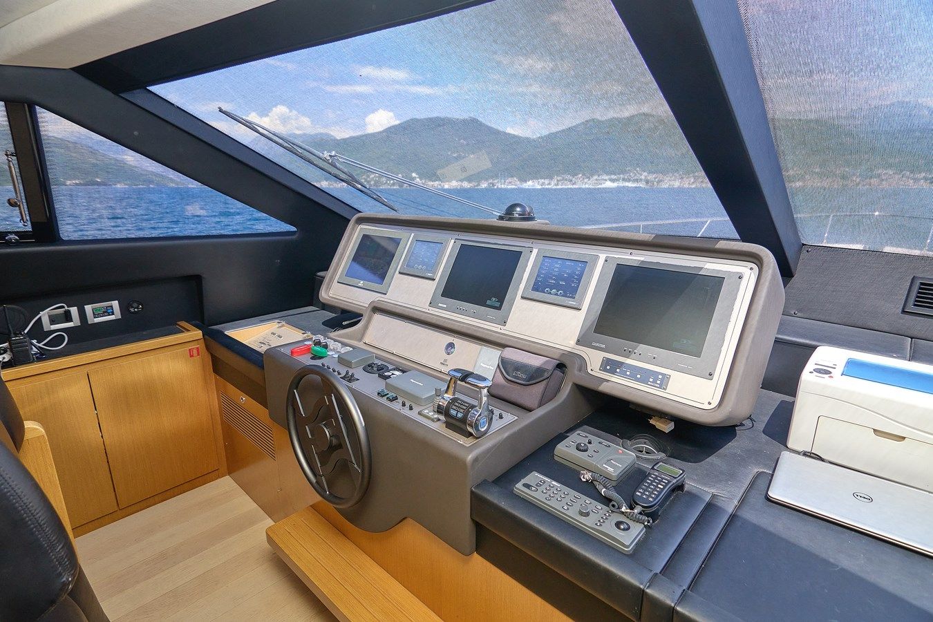 Buy a GANS - Ferretti Yachts at Shestakov Yacht Sales