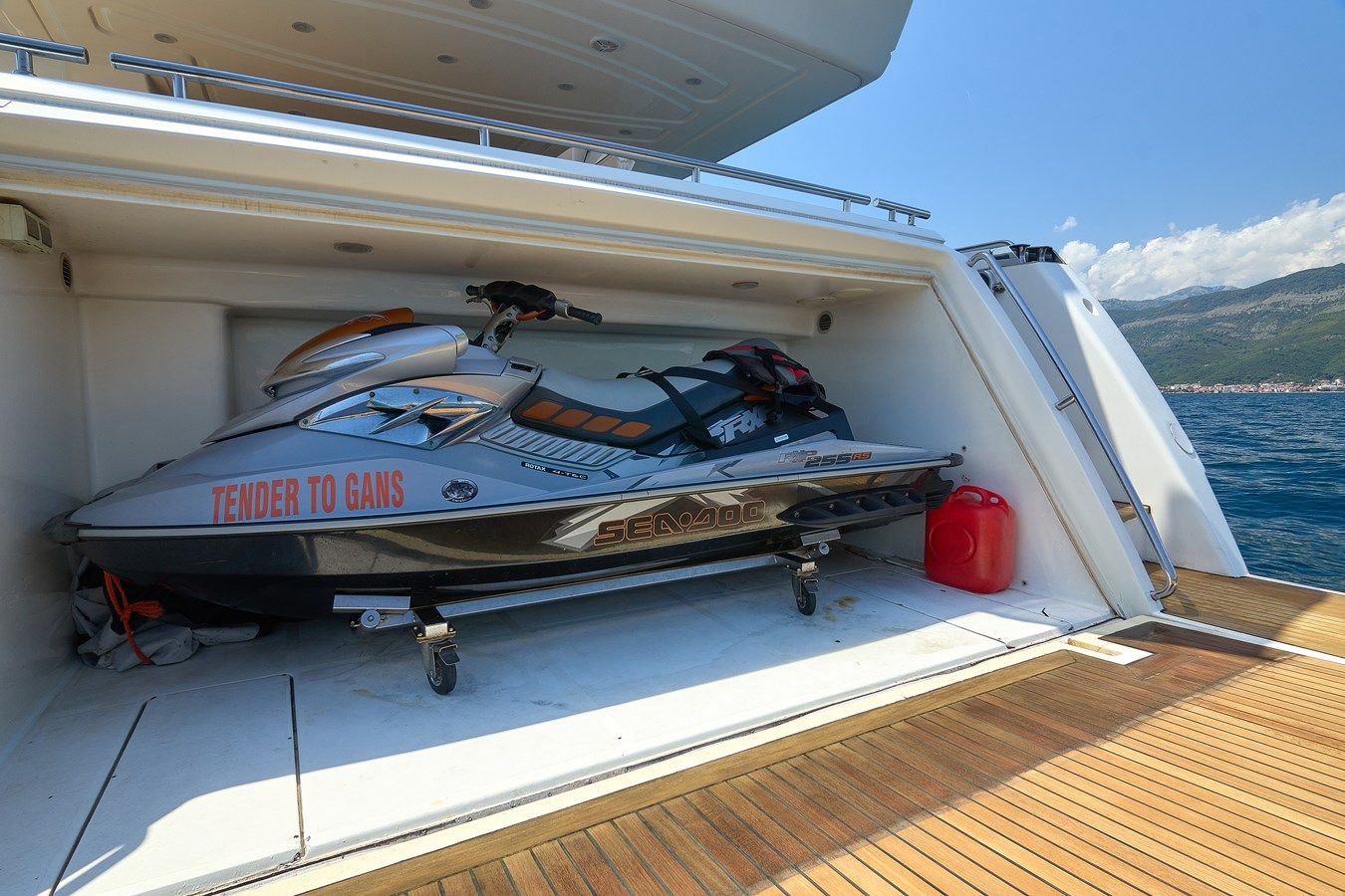 best yacht sales deals GANS - Ferretti Yachts