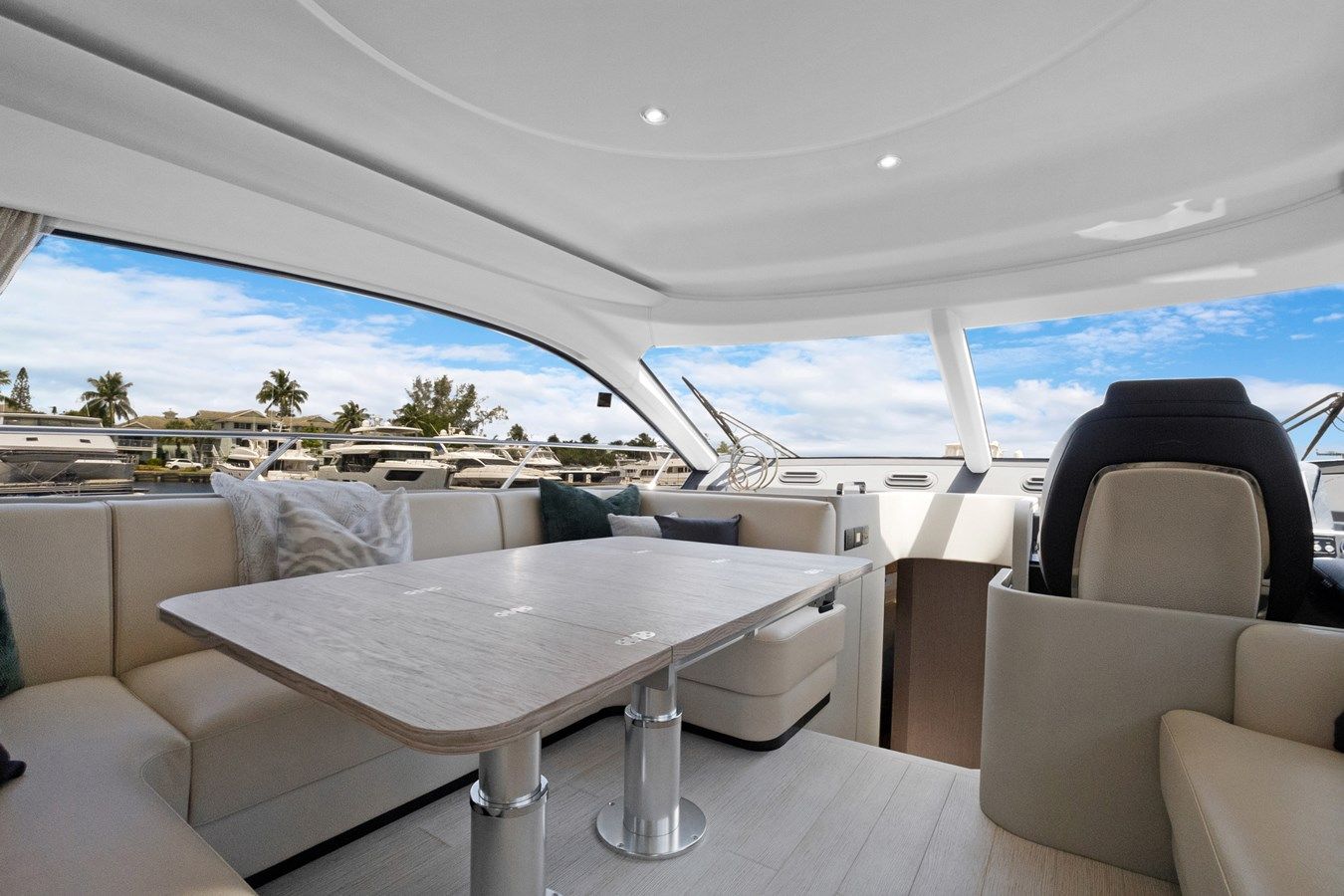 GUYAL - Azimut Yachts price