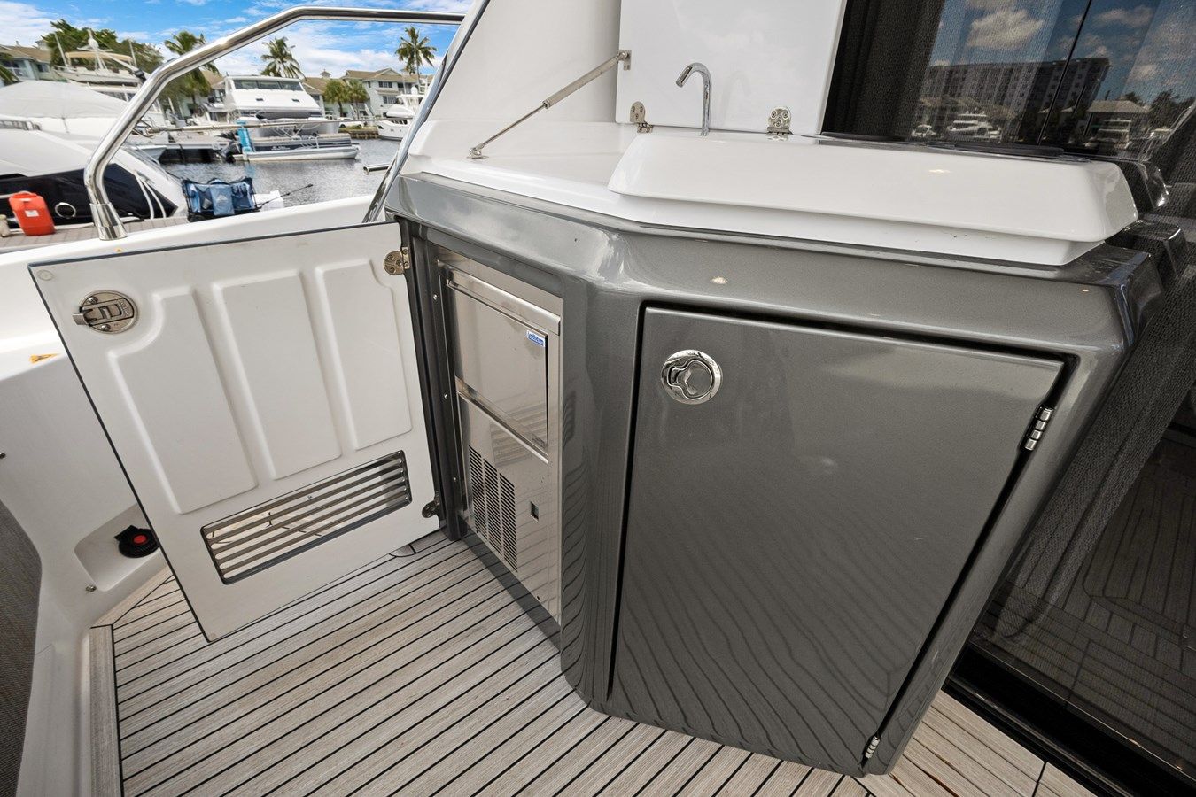 best yacht sales deals GUYAL - Azimut Yachts