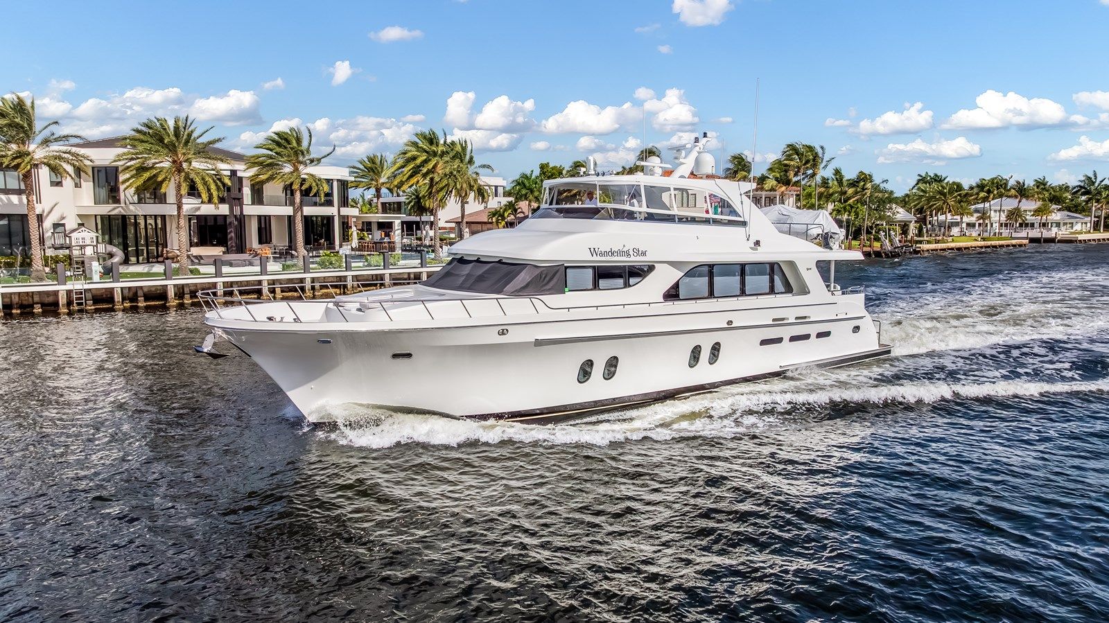 Buy a yacht BRAVO 2009