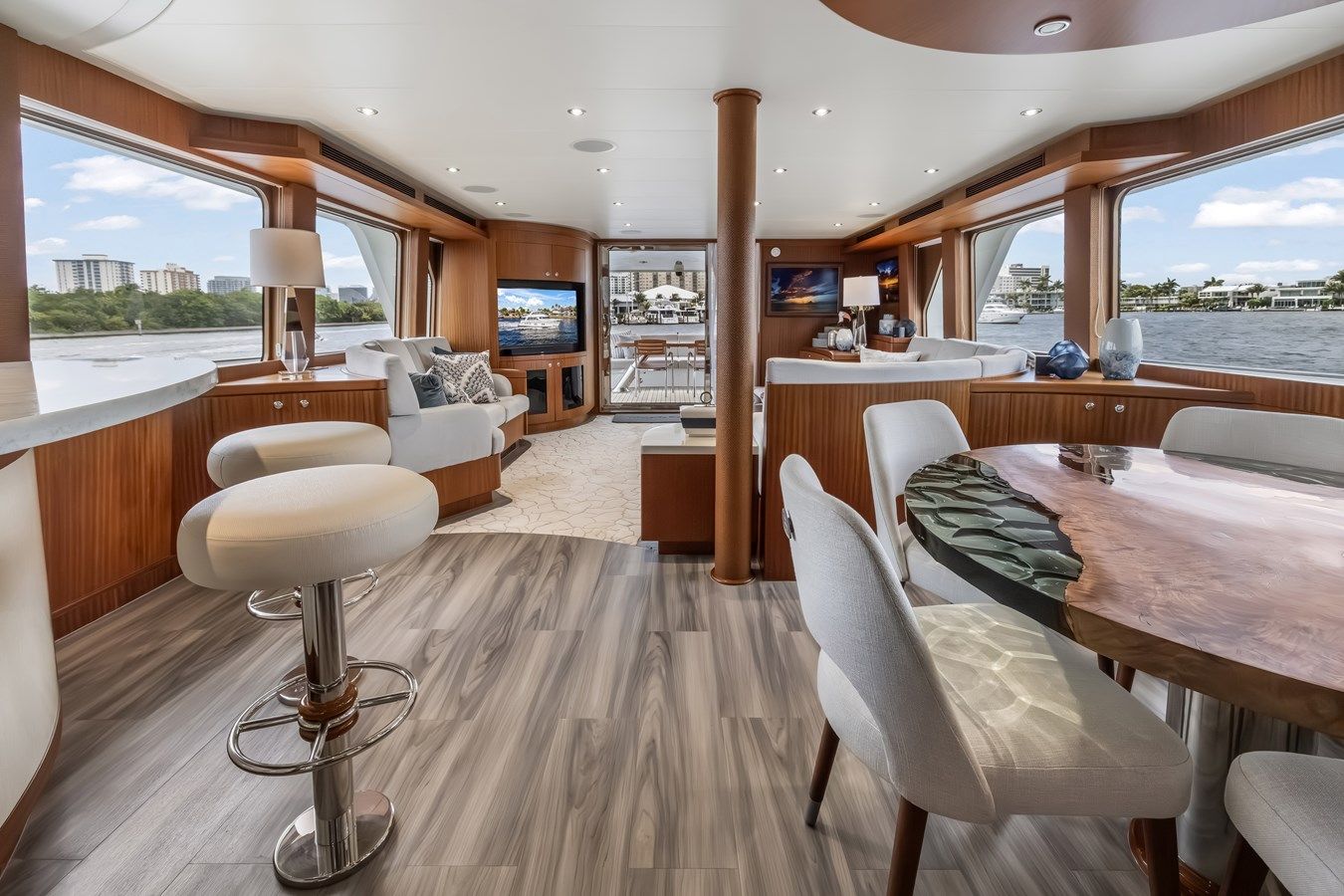 best yacht sales deals BRAVO 2009