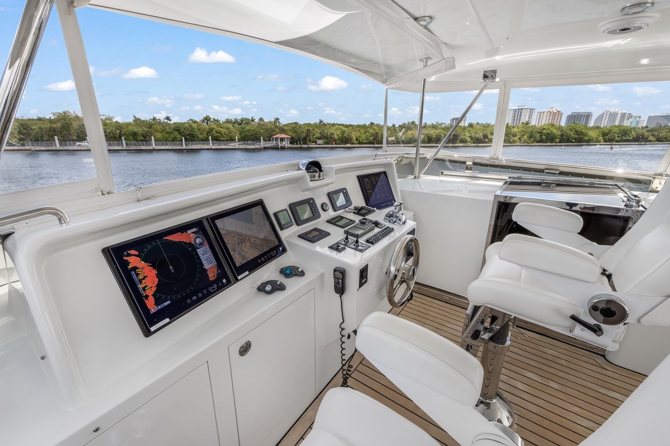 Buy a yacht BRAVO 78