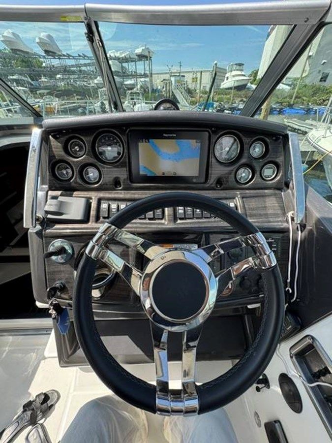 Buy a Anna Banana 31 at Shestakov Yacht Sales