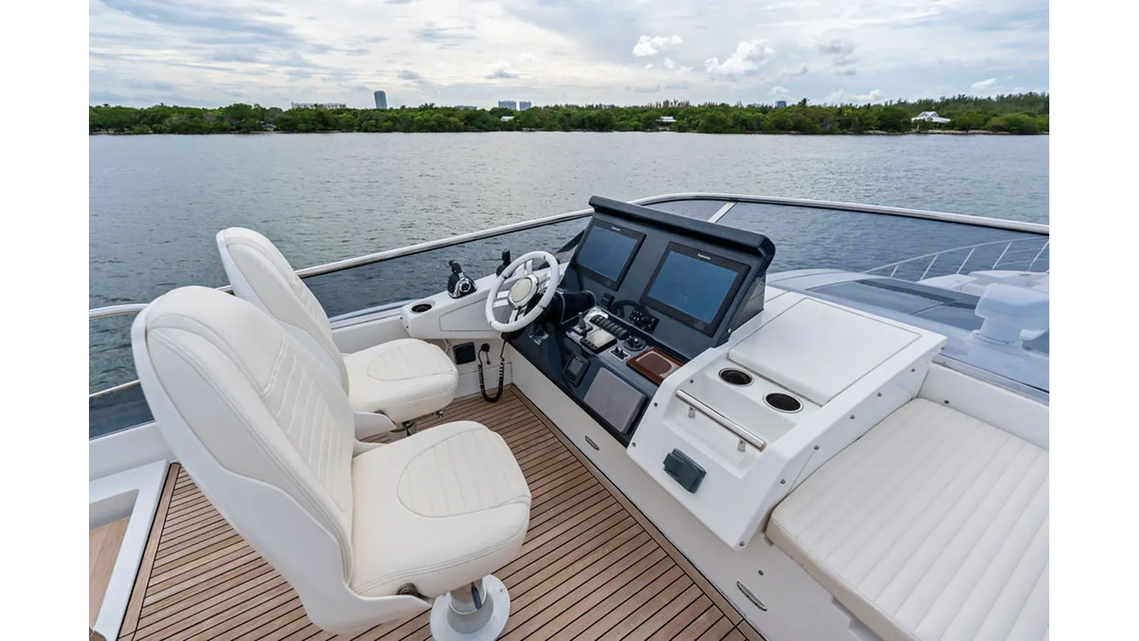 Продажа яхты VILLAGGIO - Azimut Yachts