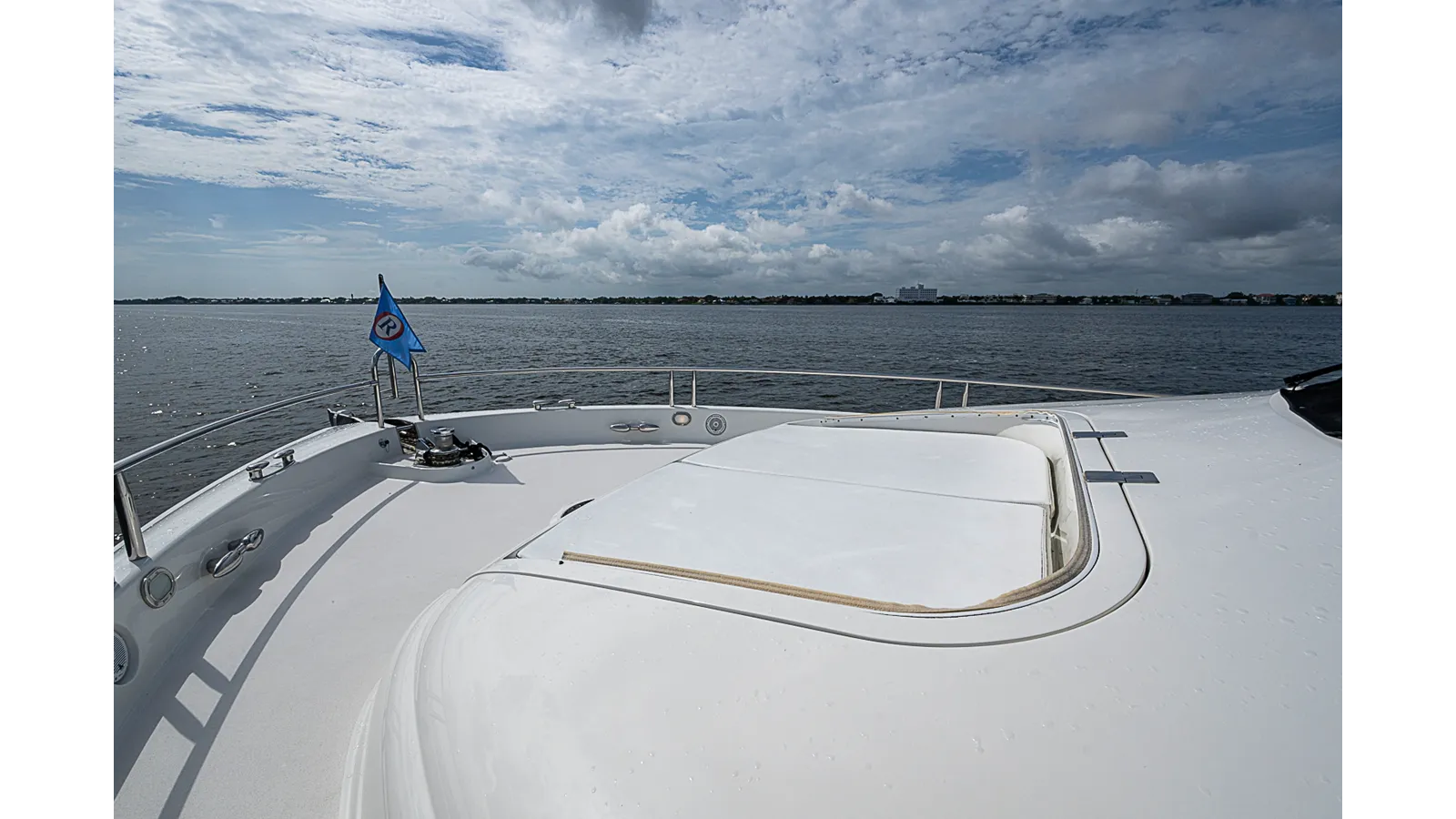 Купить яхту HELIOS 80 в Shestakov Yacht Sales