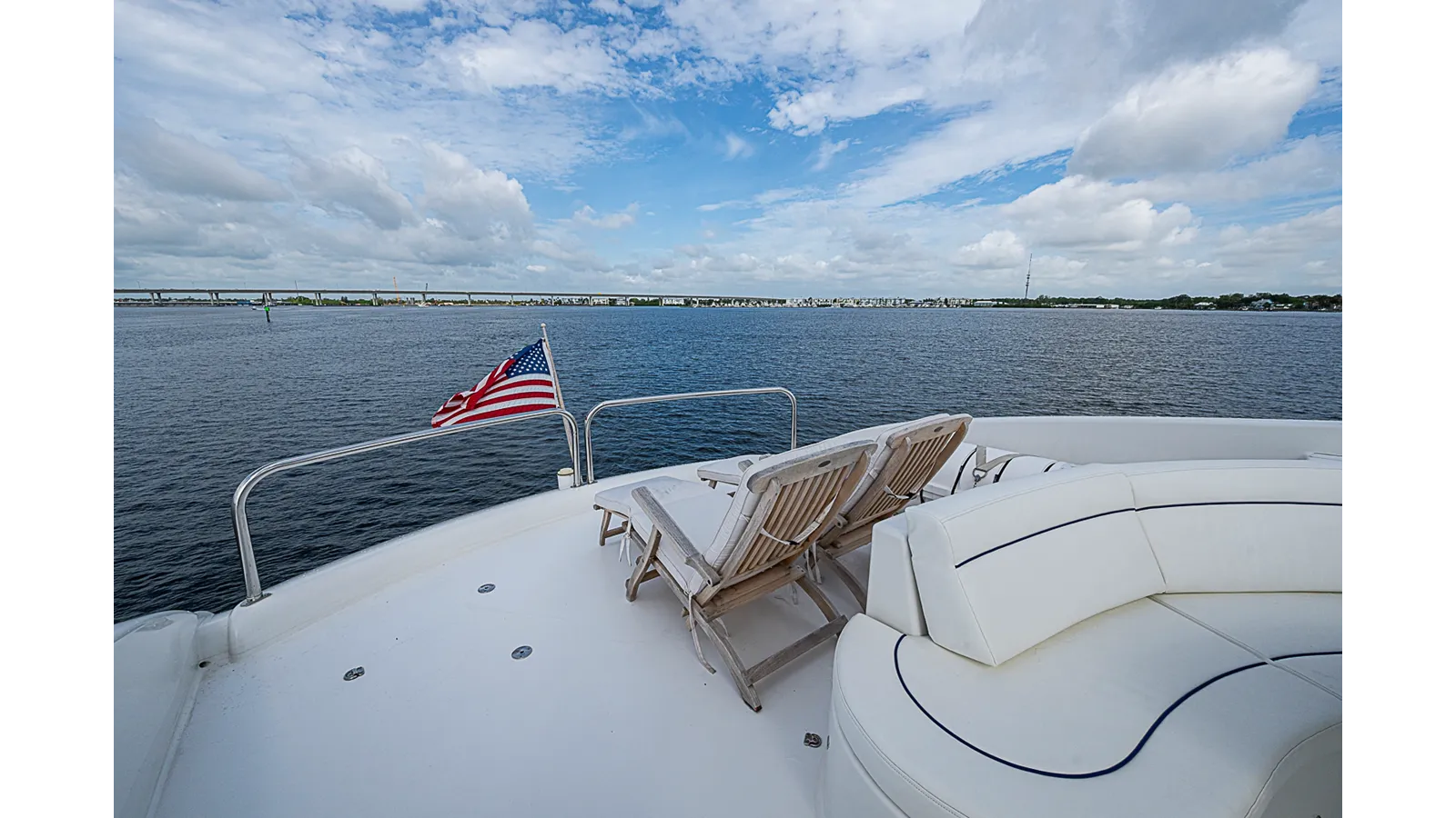 Стоимость яхты HELIOS 80 Flybridge Motor Yacht