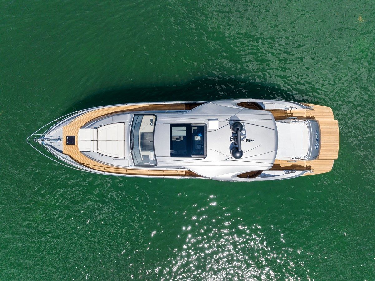 Купить яхту QUANTUM 2022 в Shestakov Yacht Sales