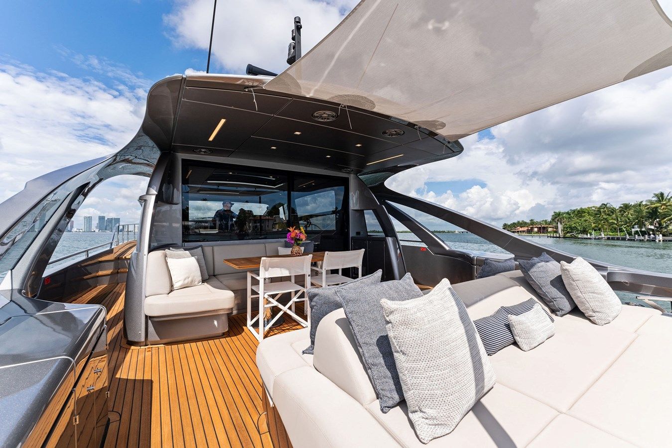 Купить яхту QUANTUM 7X в Shestakov Yacht Sales
