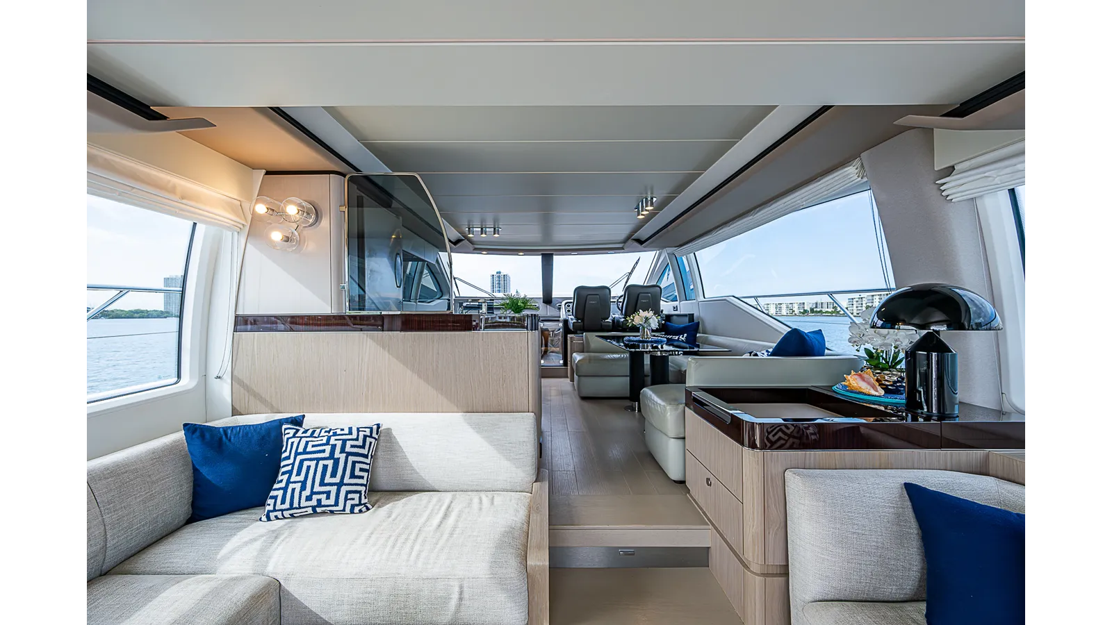 Купить LIQUID ASSET - Azimut Yachts