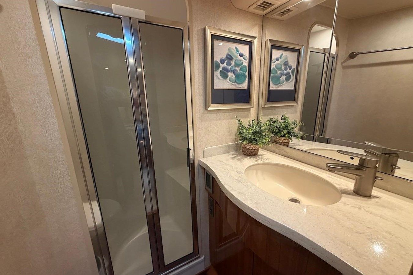 Sandy 50 Convertible yacht sale