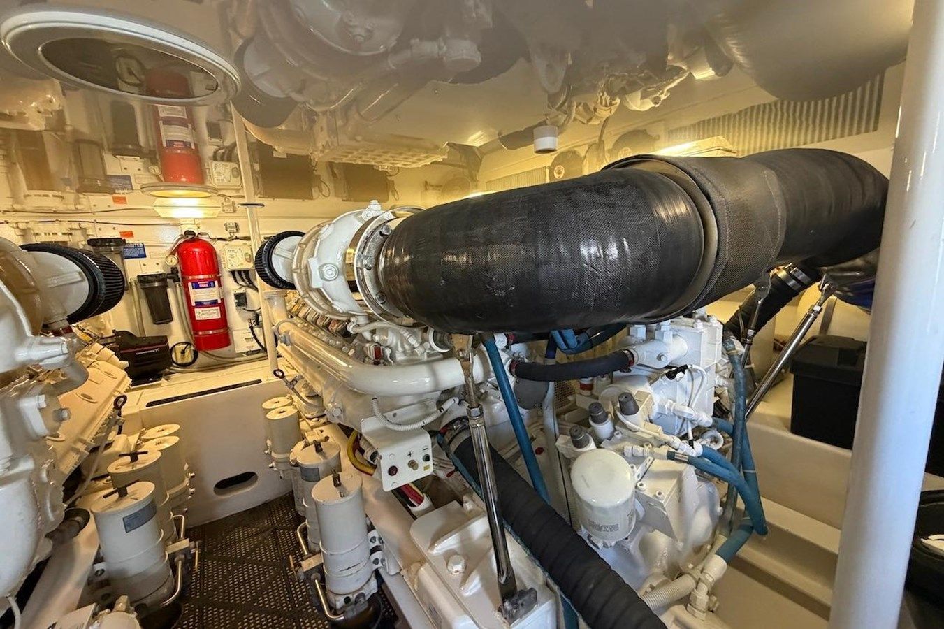 Buy a yacht Sandy 50 Convertible