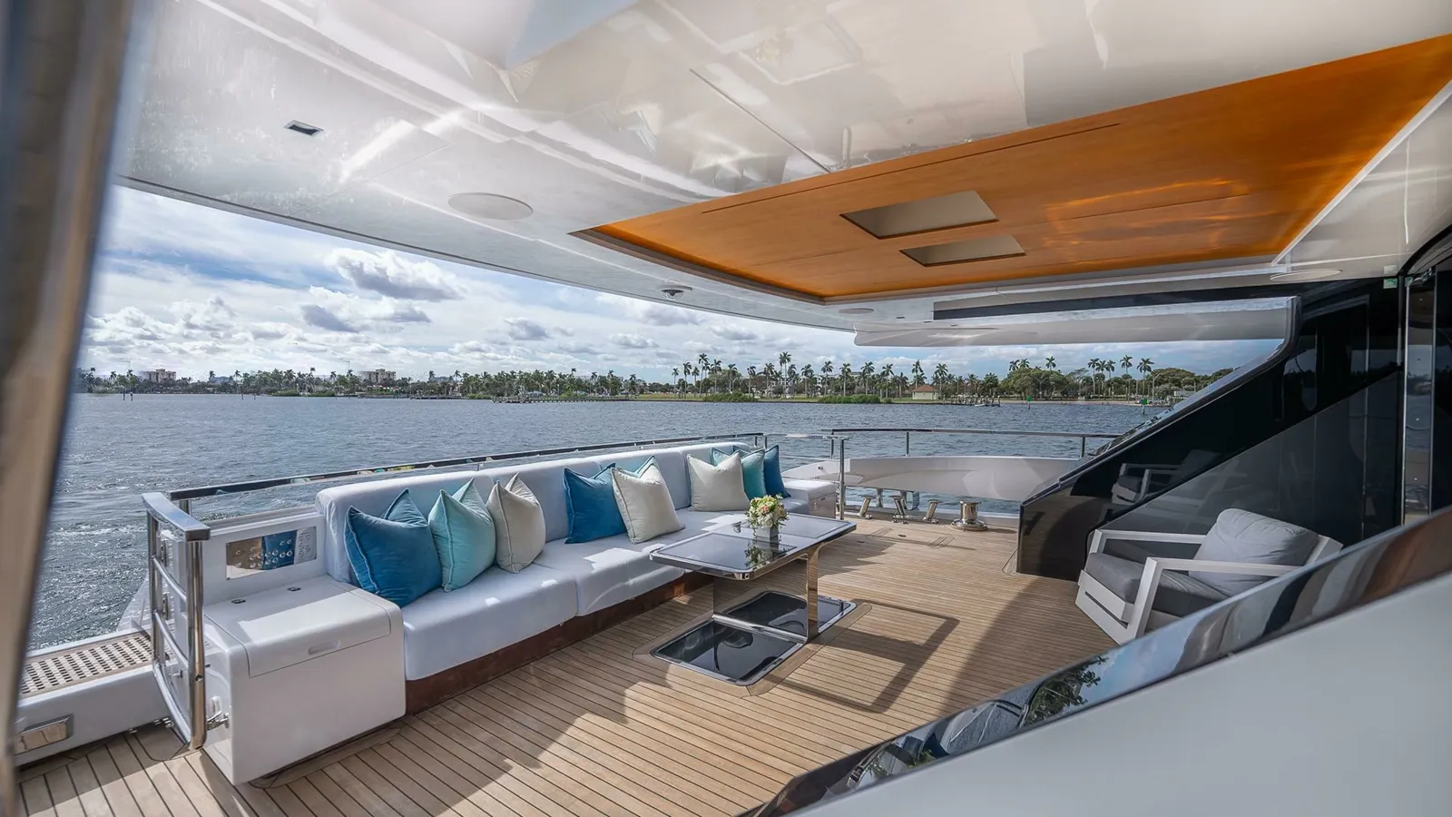 best yacht sales deals NEVERLAND