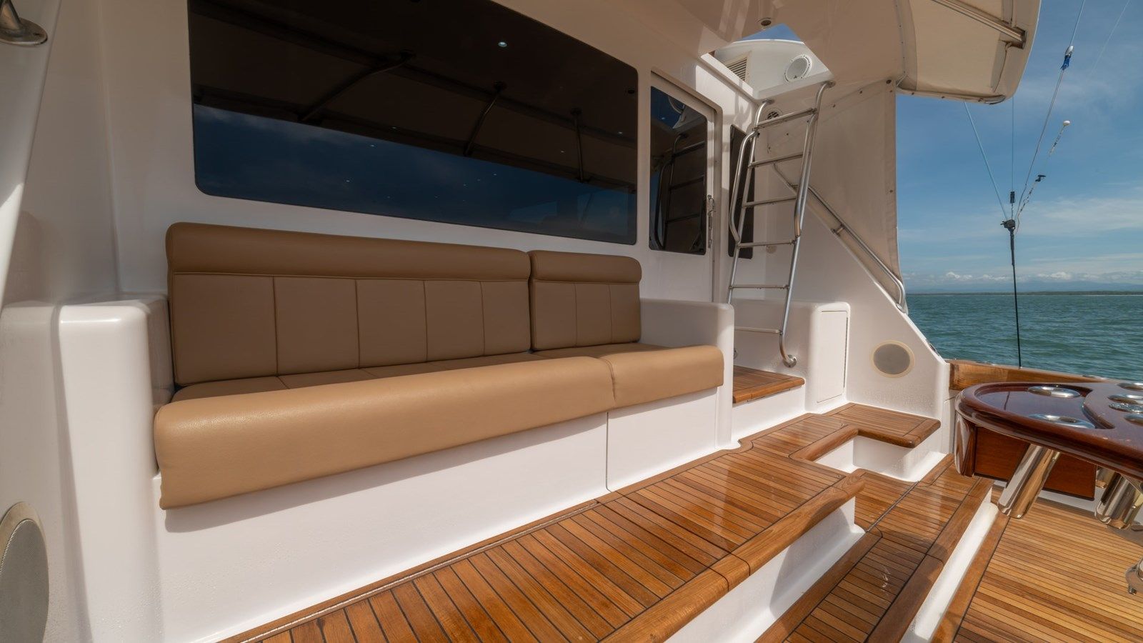 BOLITA TOO 61 CONVERTIBLE yacht sale