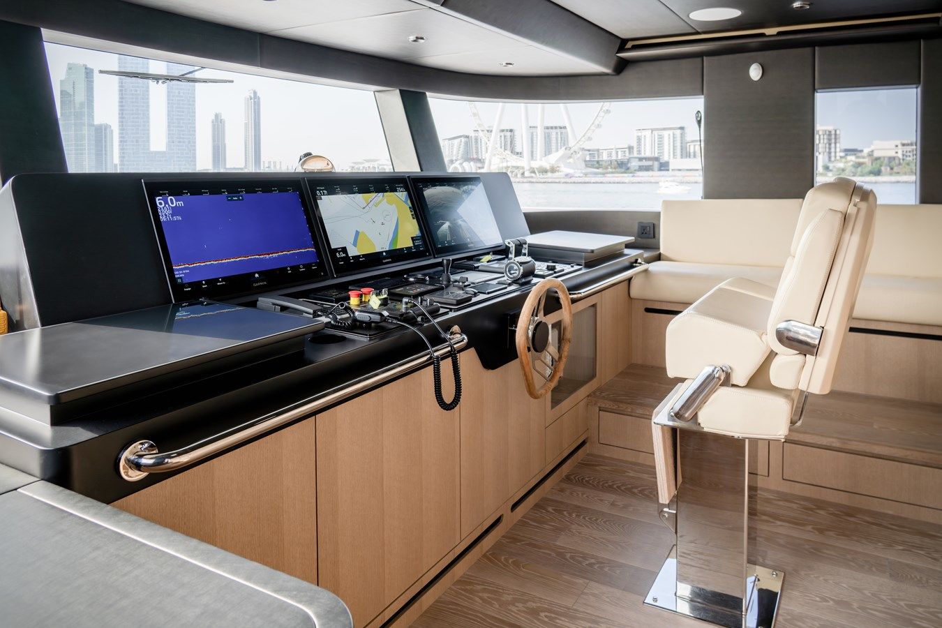 the best price on MAJESTY 112 113