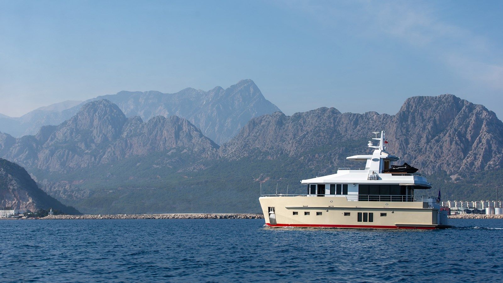 Buy a DZAM 60 at Shestakov Yacht Sales