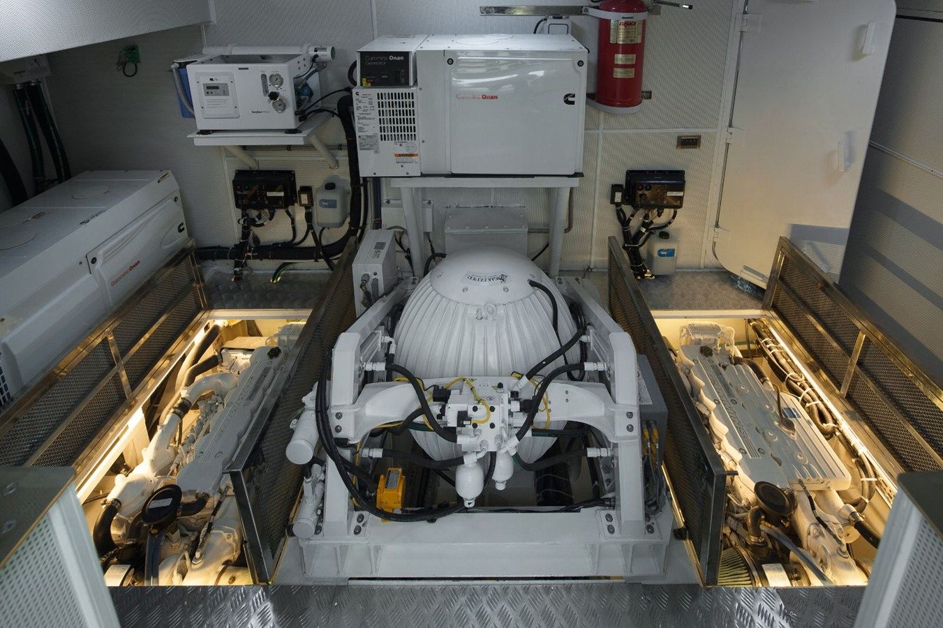 DZAM - Bering Yachts yacht sale