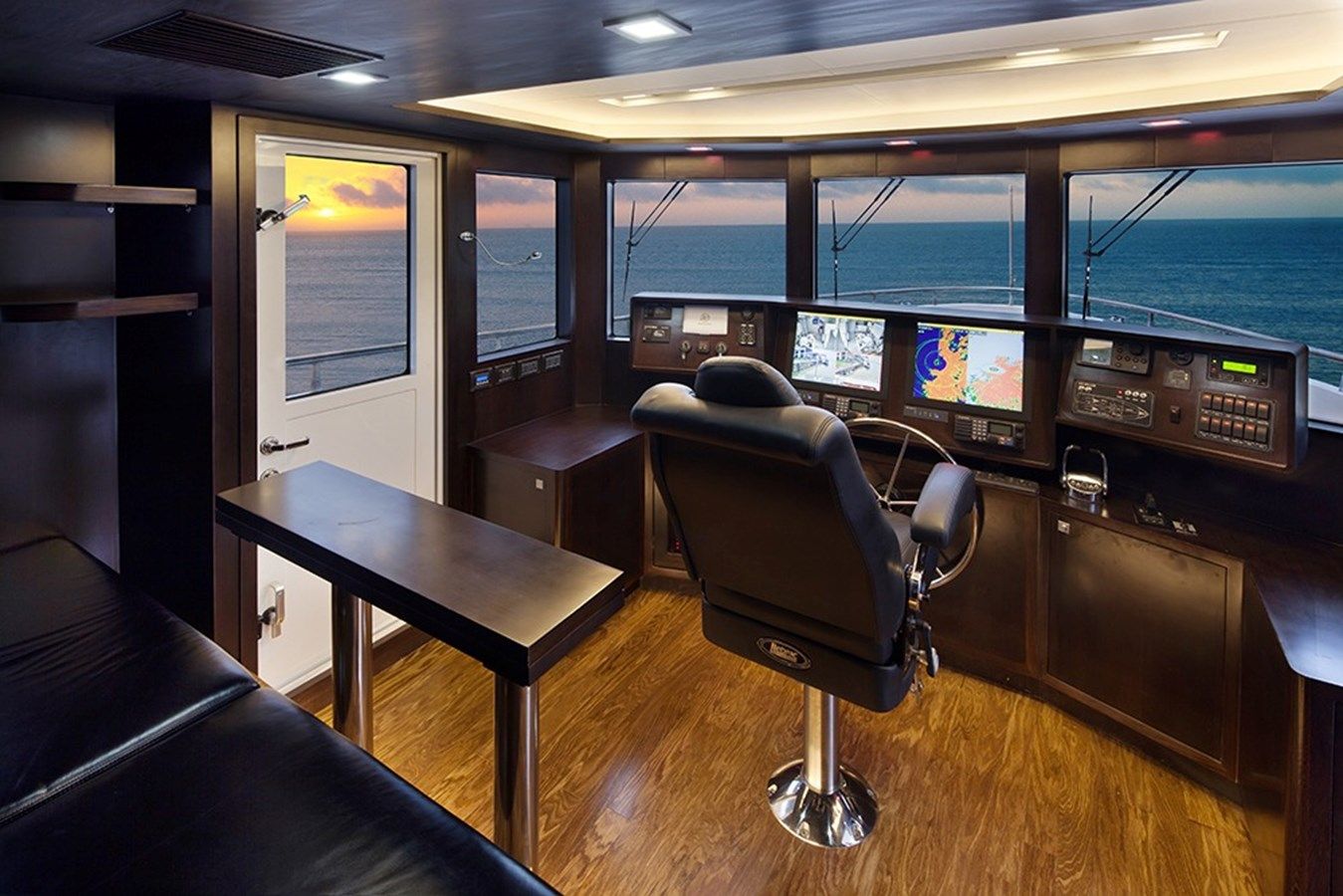DZAM - Bering Yachts