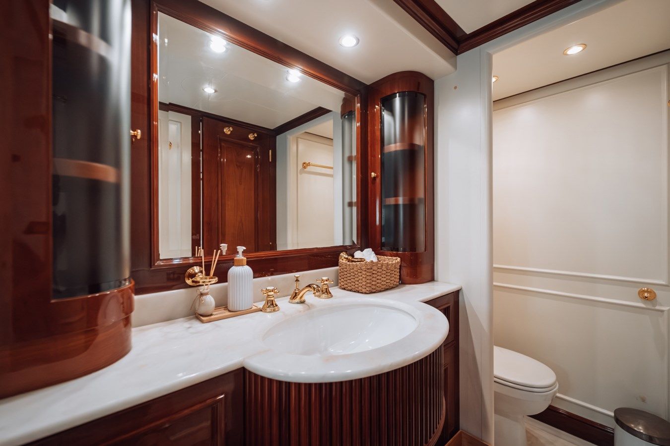 Лучшие предложения покупки яхты GALLUS Benetti 115
