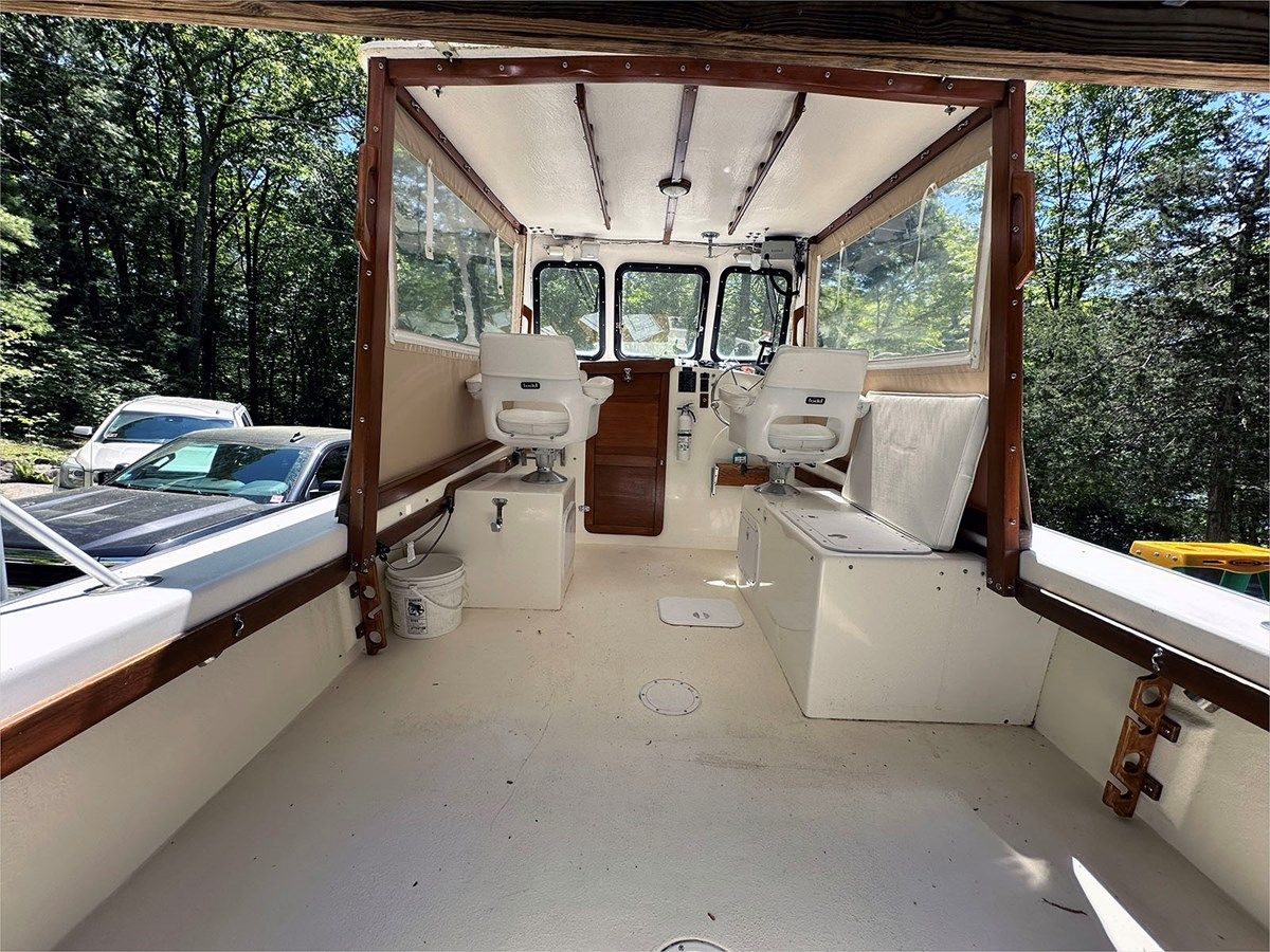 Buy a 27' Eastern 2001 27 Lobster Fisherman - EASTERN BOATS at Shestakov Yacht Sales