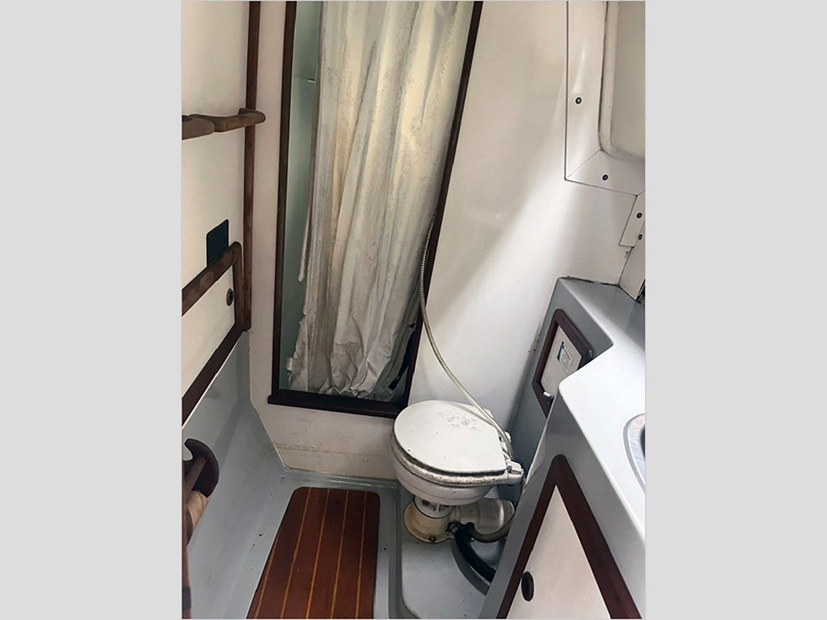 30' Nacra 1990 Sailing Cat price