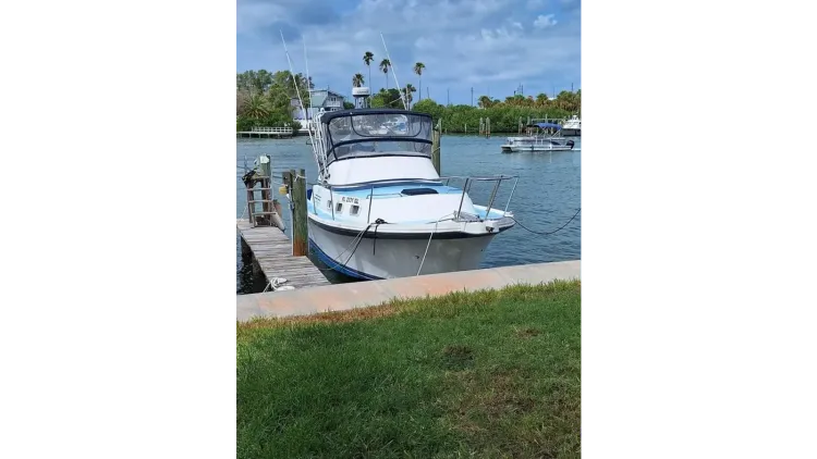 1989 Albin 32 Sportfisher