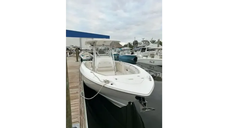 2008 Boston Whaler 320 Outrage
