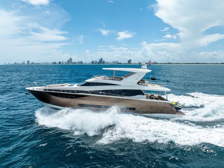 2015 Prestige 750