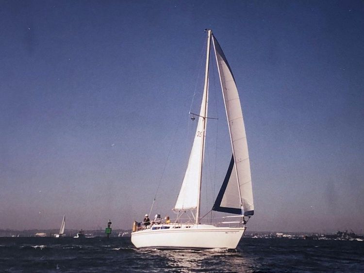 Catalina 36