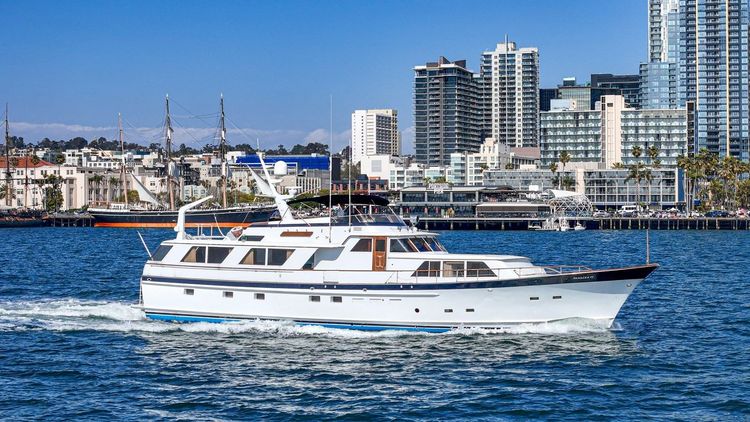 1984 Burger Raised Pilothouse